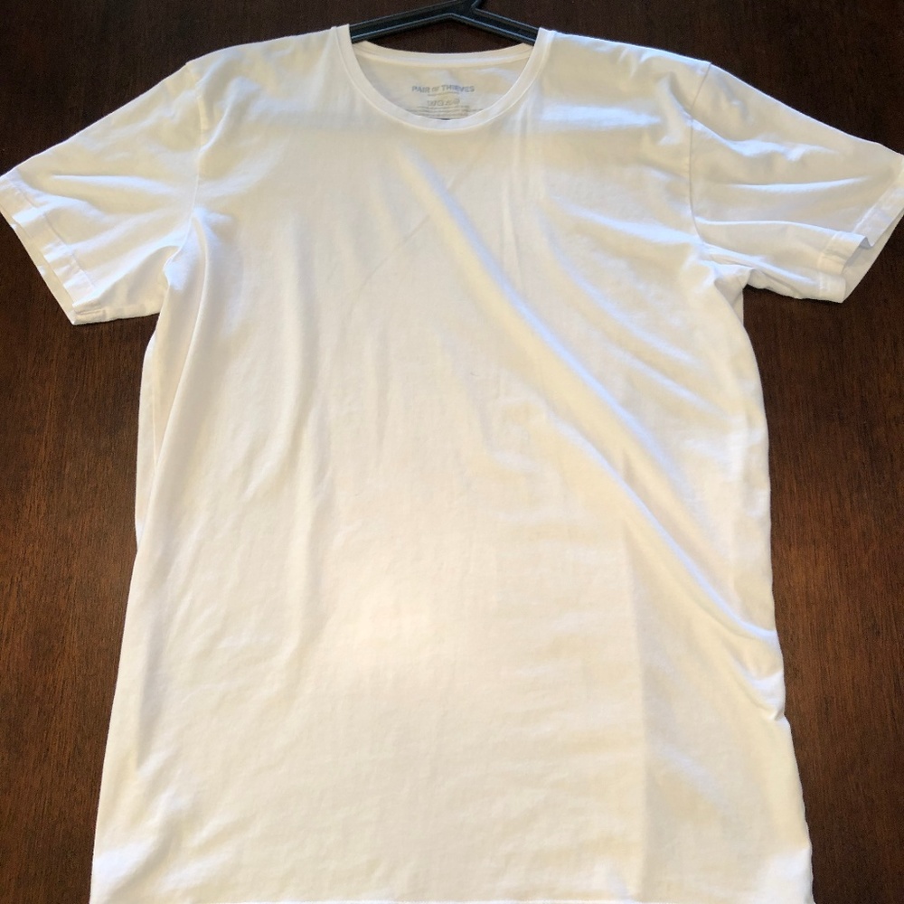 Pair of Thieves crew neck shirt